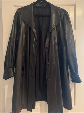 Vintage Women's Black Leather Long Coat Jacket - Classic Button Front
